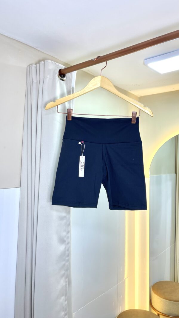 Short Básico Leila - Image 6